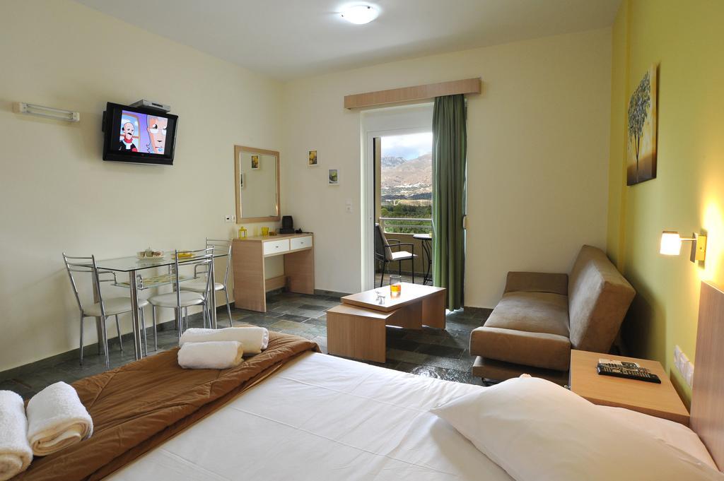 To Livadi Apartment Lefkogeia Exterior photo