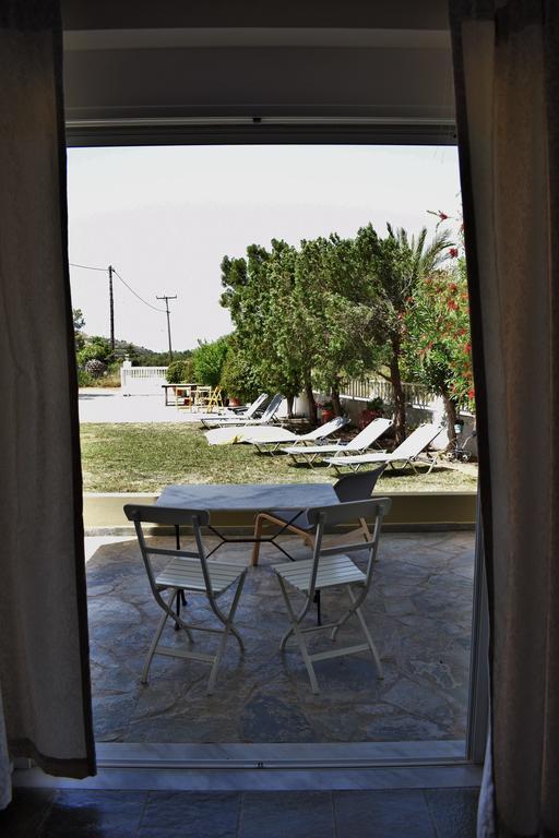 To Livadi Apartment Lefkogeia Exterior photo